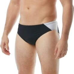 TYR Hexa Blade Splice Racer 16 TYR Hexa Blade Splice Racer -Swimming Gear Shop rhexa7abw